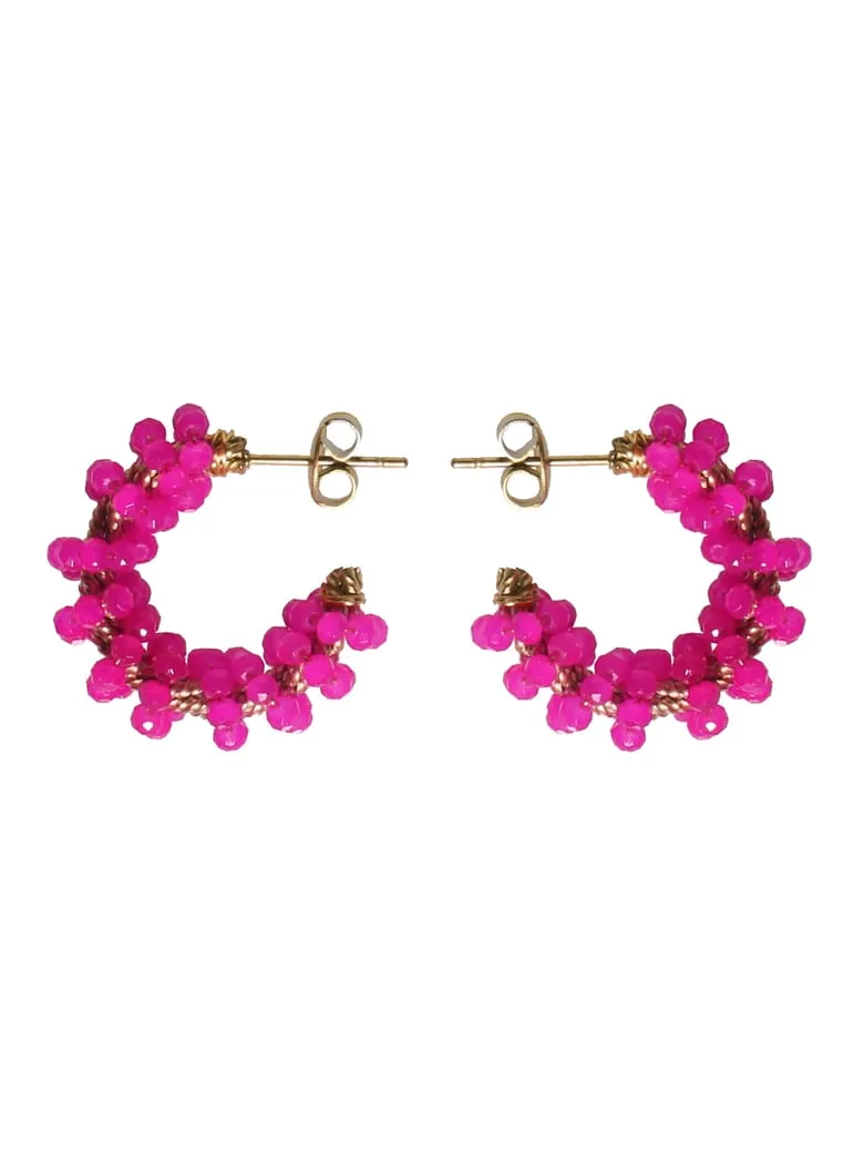 Créoles en acier doré ornées de perles roses